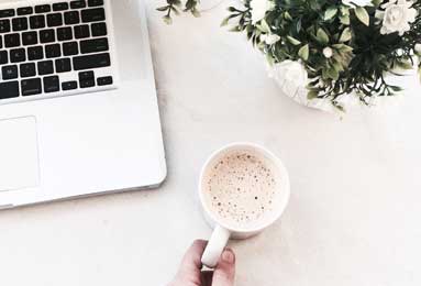 爱游戏入口：开启你的掌上娱乐新纪元